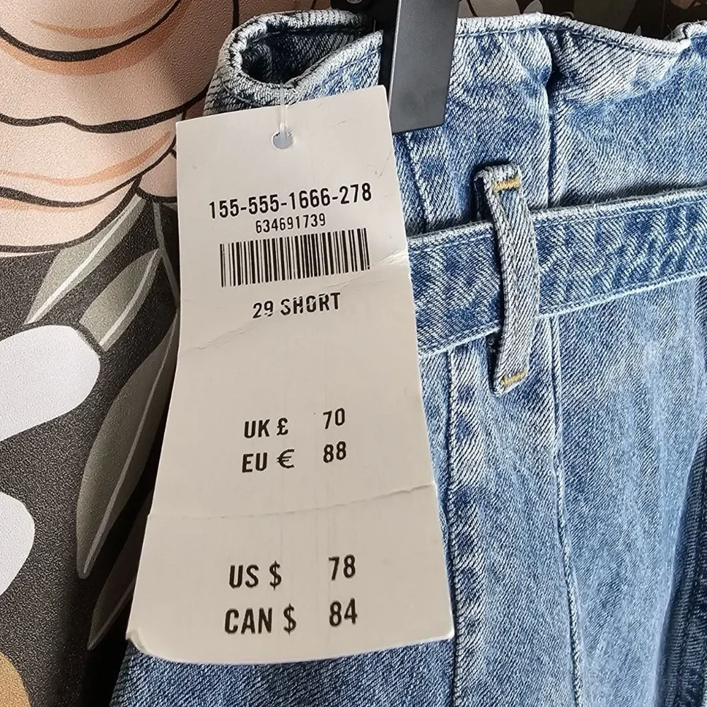 A&F Ultra High Rise Paper-bag Waist Mom Jean Women Size 29 (Short) 80s 90s Style - Picture 9 of 9